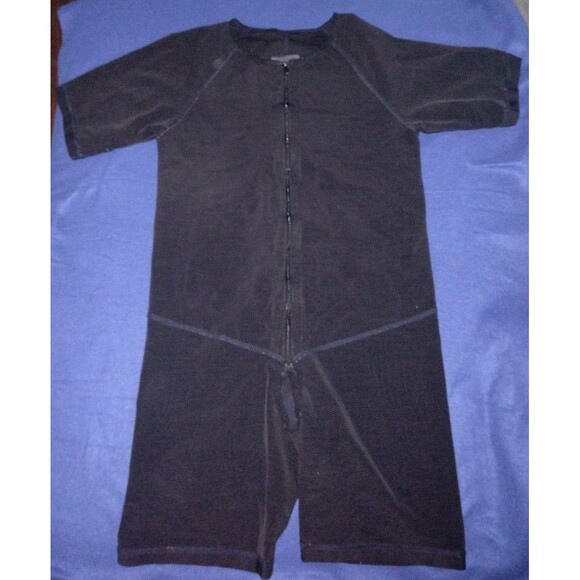 Veronique Design Compression Bodysuit w Sleeve 1pc - Picture 8 of 9